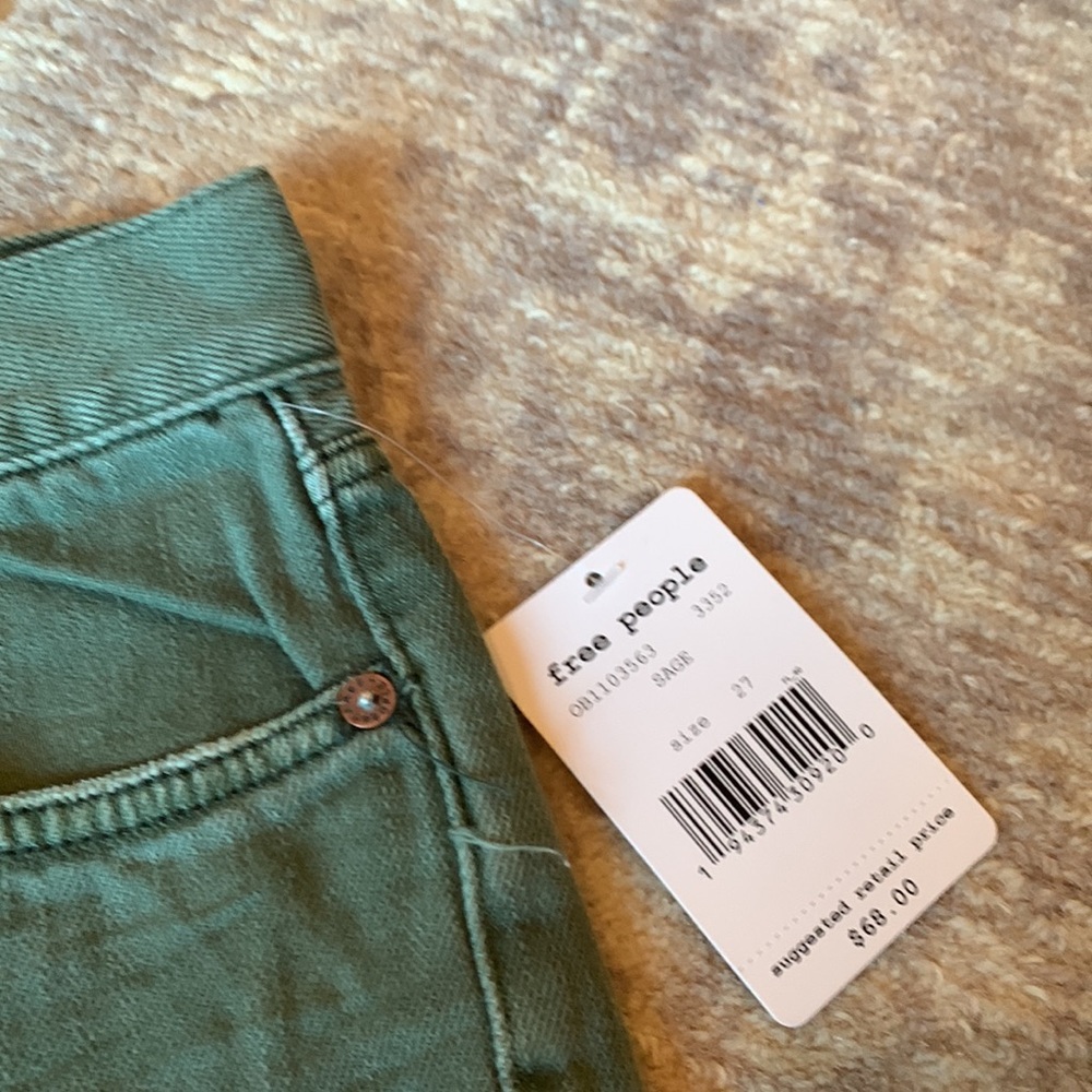 Free people shorts sage green cutoff Jean - Picture 2 of 2